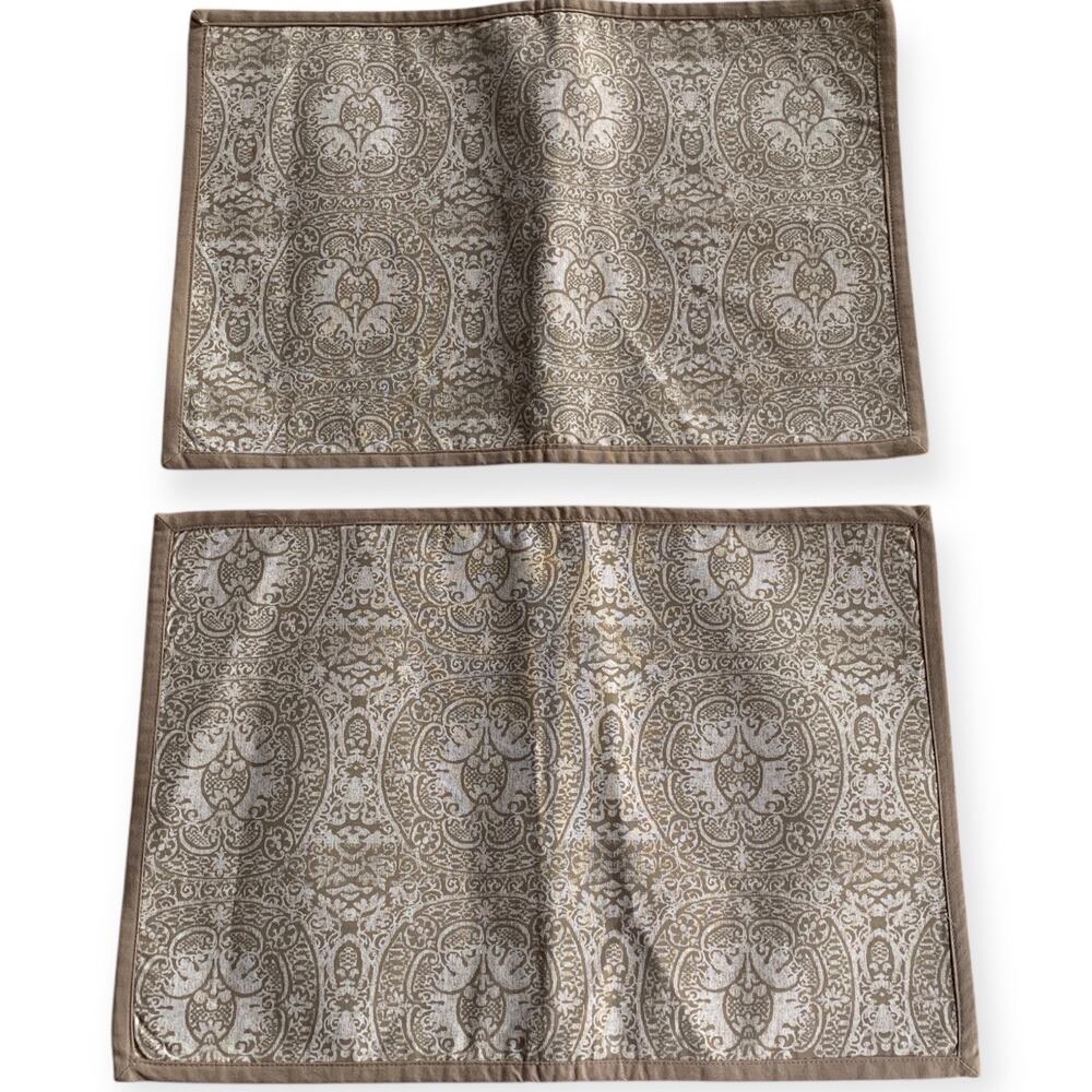 Set of 2 Tan Ivory Medallion Scroll Floral Print Placemats